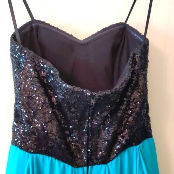 B DARLIN Formal Dress Pageant Sea green Black Sequins Strapless Size 3/4 - Picture 4 of 7